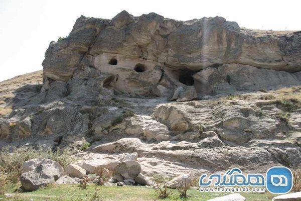 دهکده سنگی ویند کلخوران از جاهای دیدنی سرعین به شمار می دهکده سنگی ویند کلخوران از جاهای دیدنی سرعین به شمار می رود